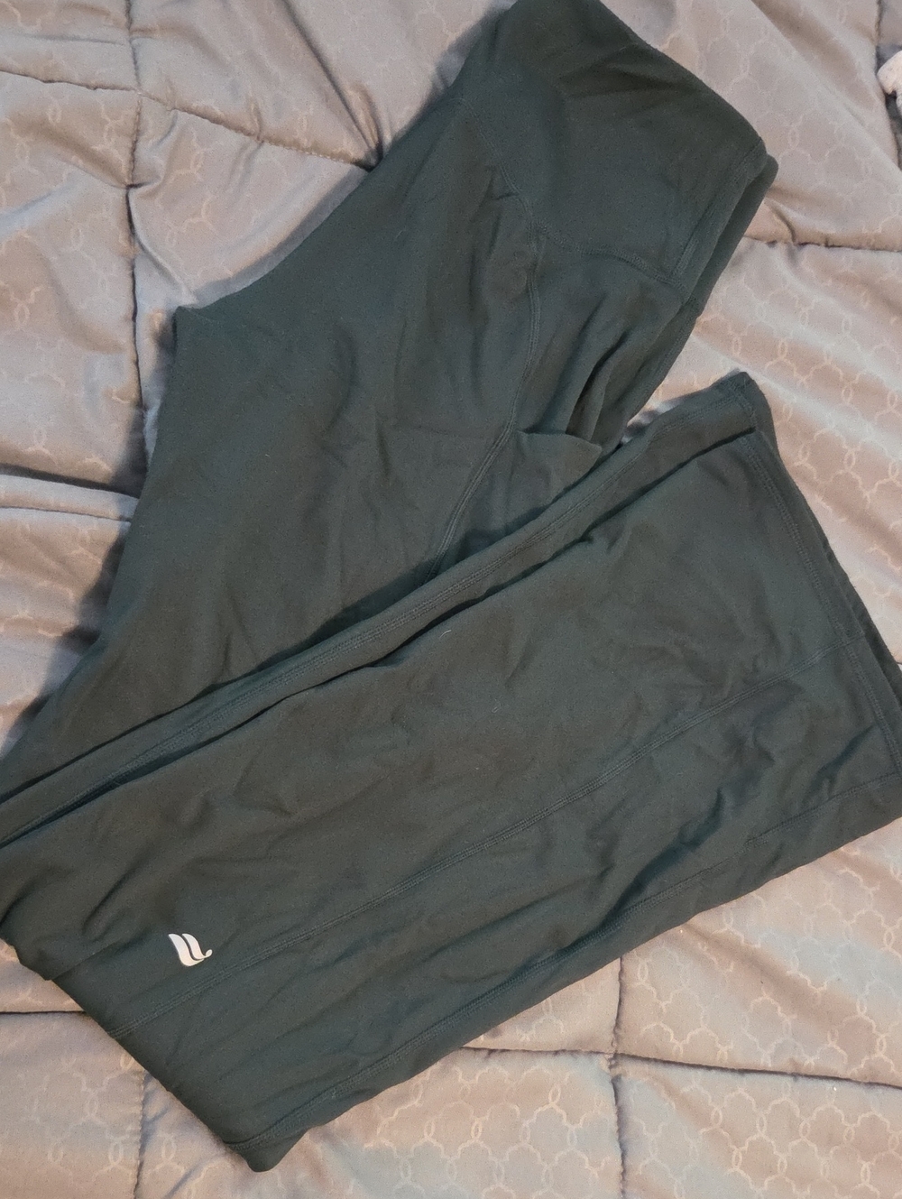 Good Condition Fabletics Dark Green High-Waist Workout Leggings with Tag